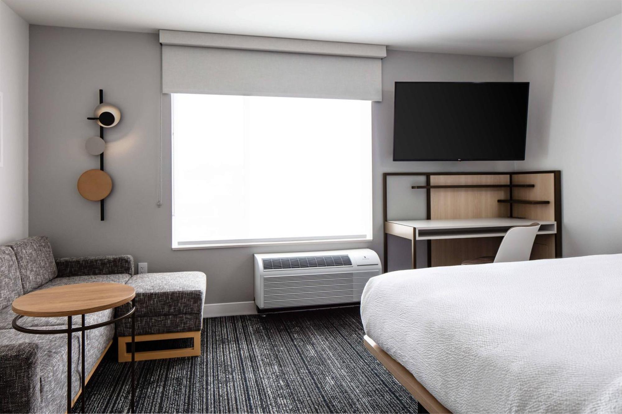 Towneplace Suites By Marriott Milwaukee West Bend מראה חיצוני תמונה