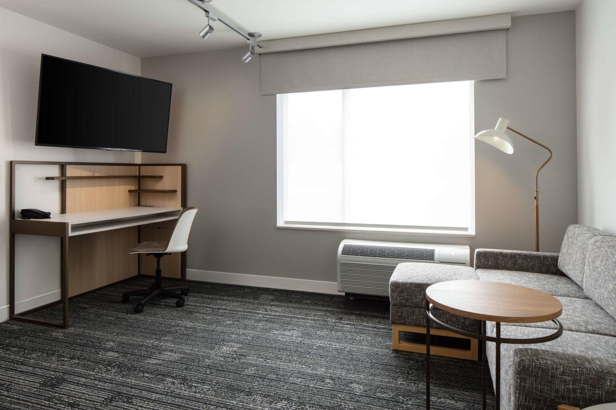 Towneplace Suites By Marriott Milwaukee West Bend מראה חיצוני תמונה